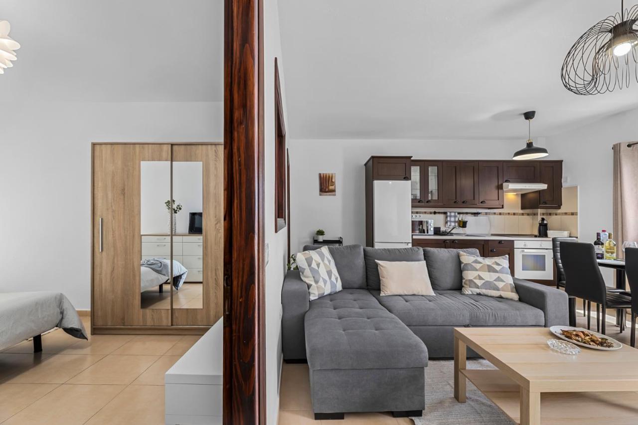 Home2Book Charming Apartment Tinajo, Wifi ラ・サンタ エクステリア 写真